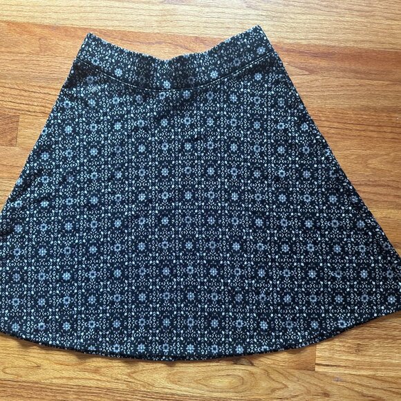 IBEX Black/Grey Pull-on Lightweight Knit Mini Skirt - Washable Merino Wool - Sml - Picture 2 of 3